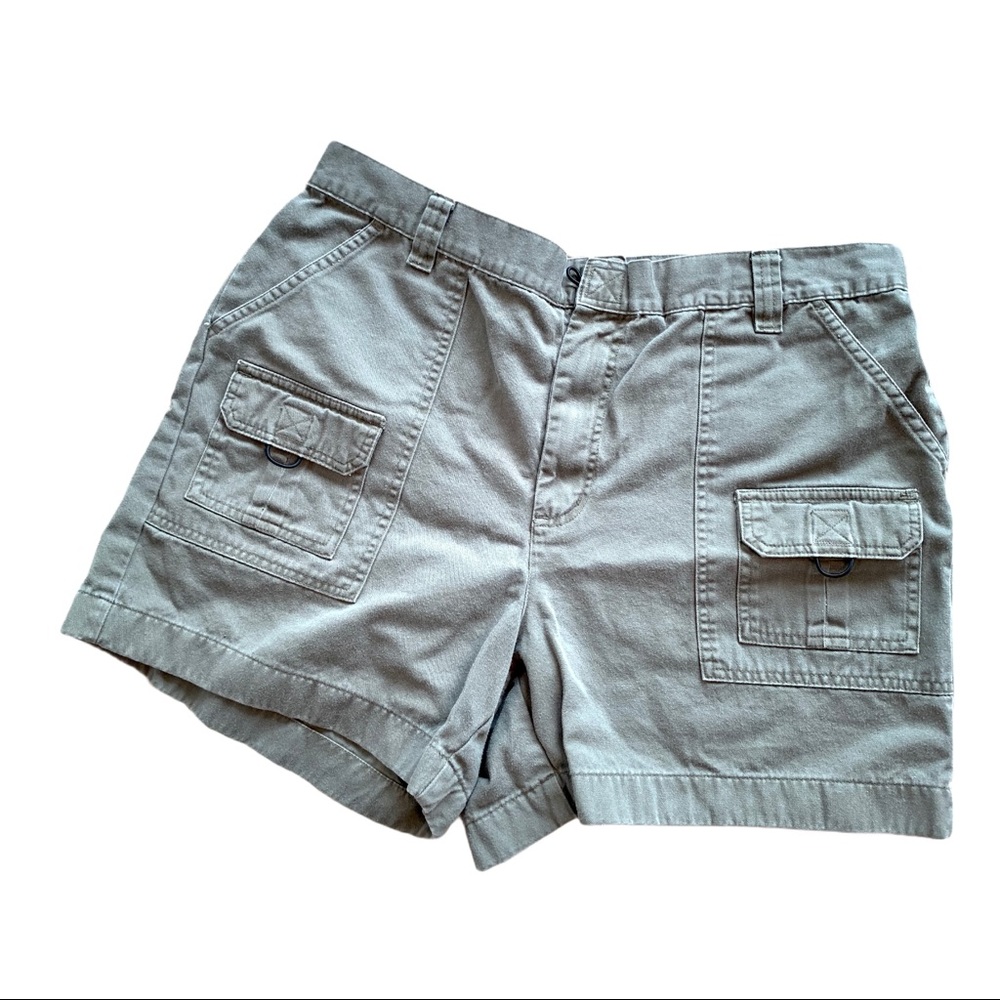 Olive green ACCESS cargo Shorts Junior Size 15